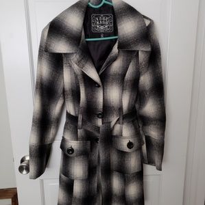 Last Kiss trenchcoat